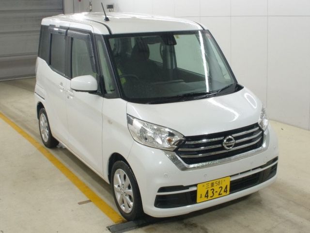 3077 Nissan Dayz roox B21A 2019 г. (NAA Nagoya)